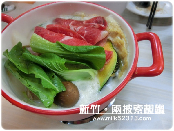 [美食] 新竹。兩披索靚鍋(新竹店)♥鍋子選美秀？超可愛的鍋子～好想打包回家*