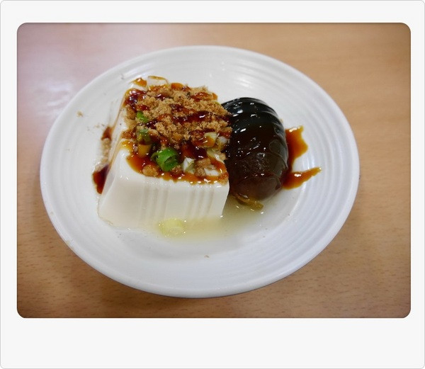 【永康街】東門餃子館－為了韭菜水餃絕對要二訪，這裡的餃子好威啊！        
      