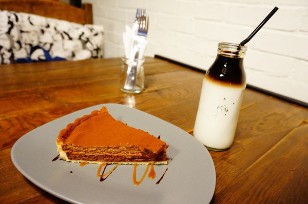 │食記│台北捷運東門站/好多咖啡│永康街閱讀好所的咖啡店X娃娃魏如萱的咖啡店