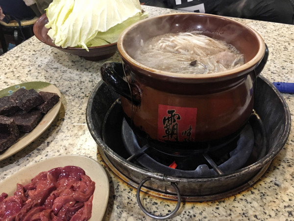 台北士林 | 薑母鴨的七大必點排行榜！霸味薑母鴨承德店