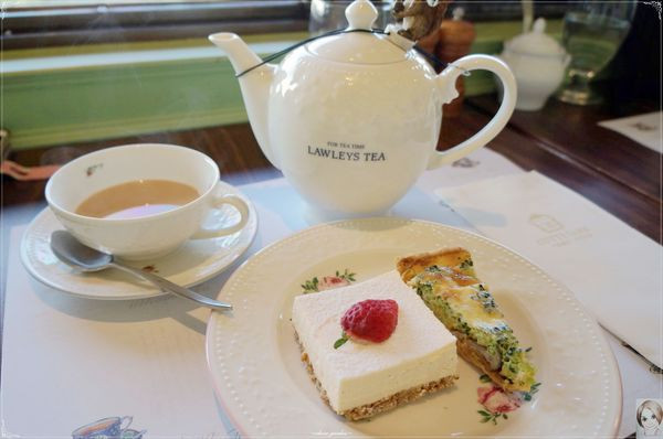 台北 捷運中正紀念堂 CUTTY  SARK卡提撒克~來茶館當個偽英國人兼賞植物園