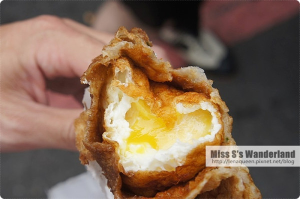 [台南] 炸蛋蔥油餅♥ 咬下去會爆漿的美味