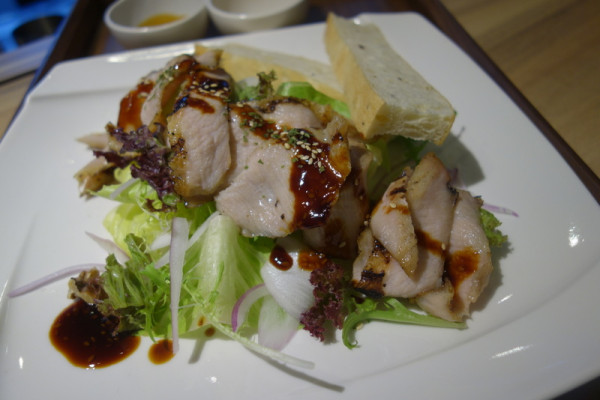 [內湖-捷運西湖站]低卡又健康的美味輕食 有供應暖沙拉的卡菲特咖啡店