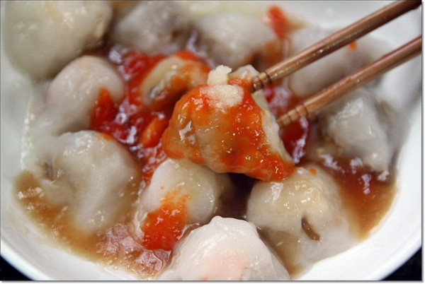 『團購美食』水煮肉圓超創意，美味小巧一口即可食-顏記一口清蒸肉圓