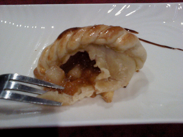 LA VACA阿根廷烤肉餐廳2-同盟二路81號(愛河之心旁) 