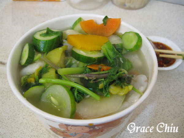 山西麵食揪片現煮～鮮蔬滿滿              