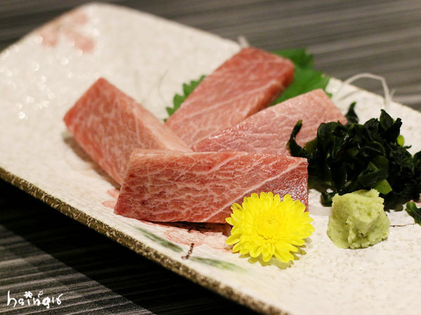 【食記】台北*中山。漁六居食*小六食堂的日式無菜單料理 和牛般的黑鮪魚大腹 日本料理餐廳 生魚片 懷石料理 捷運橘線行天宮站美食 