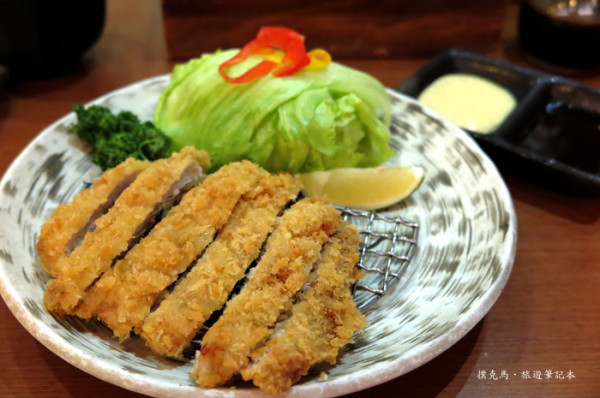 酥炸豬排定食吃不膩！元定食(大遠百店)