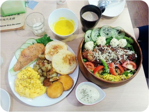 《口碑券》【西區】傑米現代茶館～木碗沙拉好大一盆～ 。提供wifi／插座。無服務費