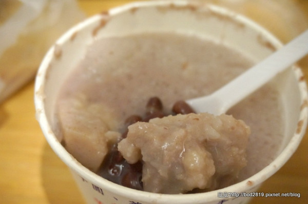 【台中西屯】大甲芋頭城－超綿密芋頭，夏天來一碗好消暑，冬天吃熱的也暖呼呼！（逢甲夜市）