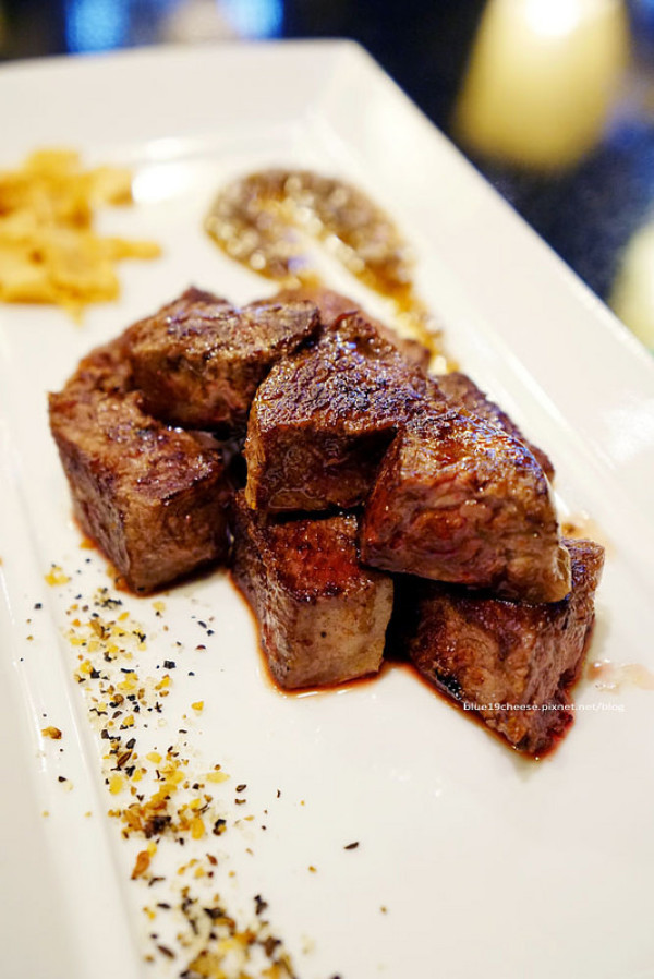 【台中南屯】錢潮新鐵板燒 - cp值滿高的.全天候290元個人套餐享用順暢流程.打卡送提拉米蘇.客家本色新作.要訂位喔!