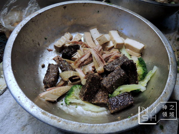 [台北食記] Nash 吃 師大夜市排隊名店 極品鹽水雞