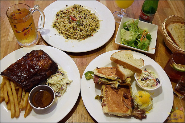 台中異國料理推薦。Just Diner 傑斯丹尼。道地德州墨西哥美式餐點用料紮實大份量。堅持原食料理吃得安心。本文登上奇摩首頁