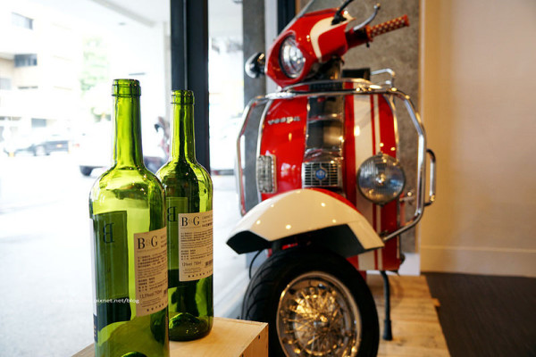 【台中西區】Art Cafe - 每個月都有不一樣的合作展覽.義麵簡單好吃