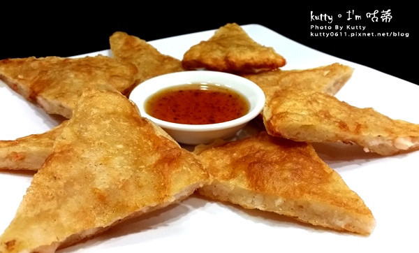 ▌新竹覓食 ▌新竹芭芭食堂，怎麼沒有媽媽食堂～雲南、泰式、月亮蝦餅