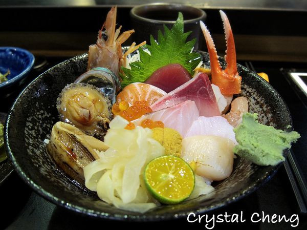 【台北美食推薦】陶膳壽司鋪 隱身巷弄隱密日式料理 海鮮丼新鮮美味 還是寵物友善餐廳推薦(南港展覽館美食 居酒屋)