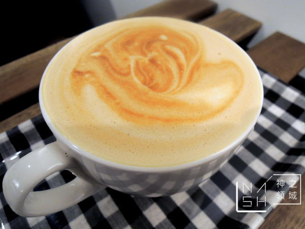 [捷運大安美食] Nash 吃 Kafemera 仁愛圓環旁的低調咖啡店