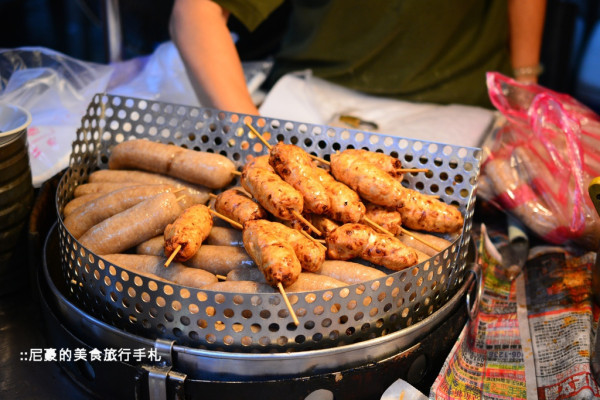 [新北瑞芳] 華記龍鳳腿 糯米腸 在地特色傳統小吃 特產美食推薦食記