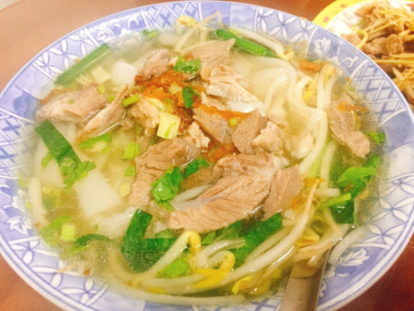 『苗栗。頭屋』阿玉麵館。開業30年的在地小吃