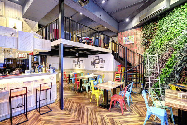 台北 X 院子 Yard Restaurant and Bar X 台北夜未眠摩登小酒館