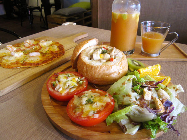 【新北市】餐點料好味美是約會聚餐的好場所-Miss Banana 芭娜娜廚房