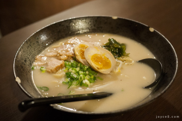 三峽美食．玄拉麵日式料理，好吃平價九州麻辣拉麵