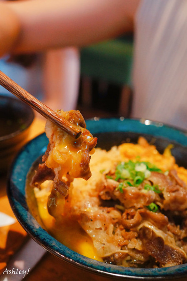 暮暮うどん|台北松山．南京三民捷運站．民生社區．寶清街．烏龍麵．丼飯．炸豬排．日式料理．天婦羅