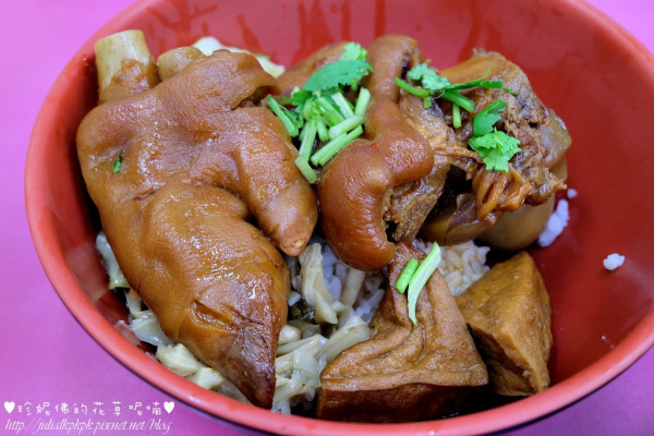 【桃園-龜山區】台北永康豬腳爌肉專賣店（長壽店）