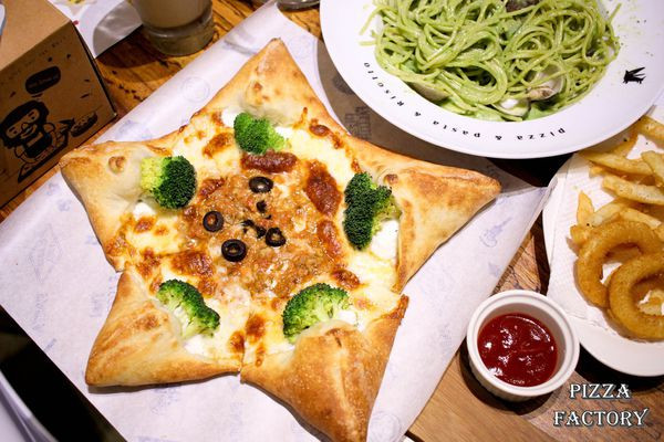 [口碑券]派大星披薩~Pizza Factory 披薩工廠(豐原店)~