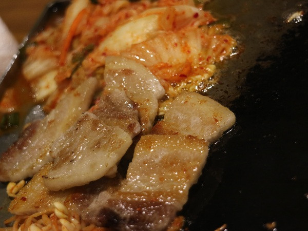 【台北美食】日式燒烤VEGETEJIYA菜豚屋(林森店)@中山捷運站        
      