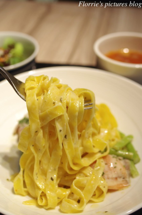 信義區美食~Dannys iPasta 牛排教父的新品牌，來吃每日新鮮製作的義大利麵！        
      