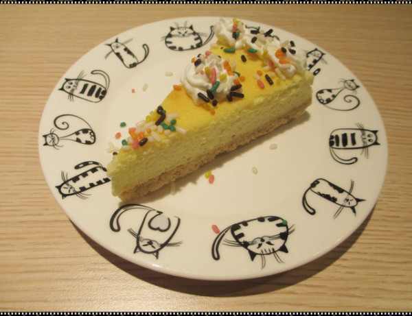 【Cat Bru】早午餐複合式餐飲~在充滿貓咪塗鴉的愜意環境中享受放鬆悠閒的氛圍