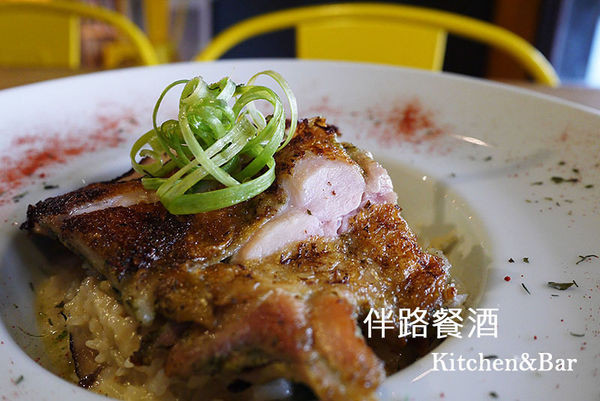 台北美食。捷運松江南京餐酒館【Halfway There伴路餐酒】◆早午餐。三明治。義大利麵。燉飯。排餐。調酒        
      