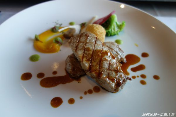 [食記] 宜蘭礁溪 - 山泉大飯店 Ambrosia俺不捨料理 ~ 吃了讓人難忘與不捨離開的精緻料理  