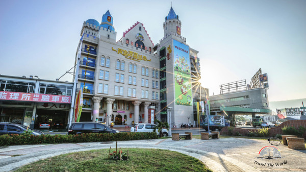 『高雄♥』黃金菠蘿城堡