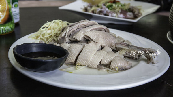 漁人船釣海鮮餐廳  滿滿誠意好味桌菜10人$3000元 ，鵝肉，土窯雞，古早味燉湯 老饕私房餐廳，有停車場