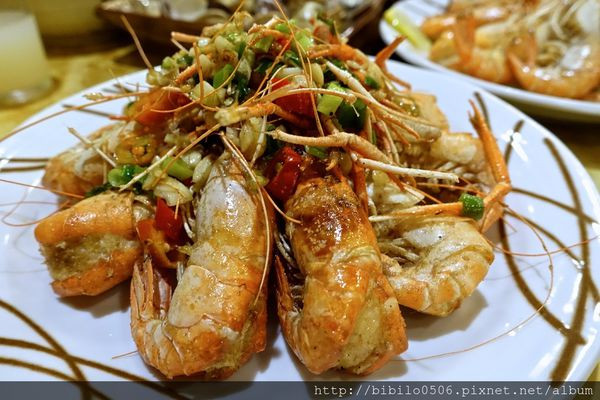 『魔王食記』新北蘆洲 北海岸活蝦之家 沒有吃過厲害奶油蝦 別跟我說你會吃蝦  回訪超過20次的隱藏好店 必踩點餐廳『文末有詳細店家資料』