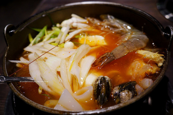 【台中北屯】韓國兄弟-大長今烤豬肉不錯.一個人也可以吃到烤肉套餐