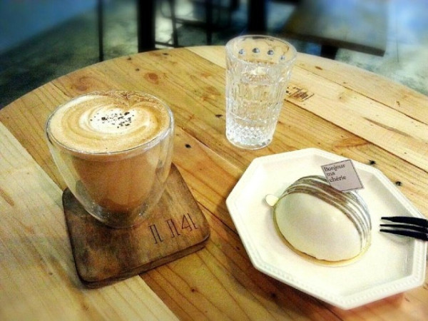 【忠孝復興站】迷人的芝麻香蕉先生~ 114 x Bonjour ma chérie