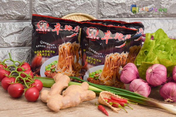 【宅配/網購】辛辣學乾麵❤新竹在地小麵館進軍乾麵市場❤真正有『肉』的肉燥麵❤『冷凍』乾麵❤絕非泡麵❤麵條Q勁十足❤香麻紅油麵/川辣涼粉/番茄肉醬麵/沙茶肉燥麵/牛香乾拌麵/韶子麵/麻醬麵/家鄉味