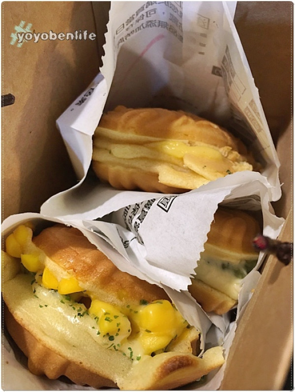 【高雄】小新鯛魚燒 三多遠百 - 內餡爆滿，看電影必買！