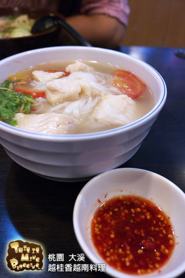 【桃園大溪│食記】酸酸辣辣好鮮味 -- 越桂香越南料理