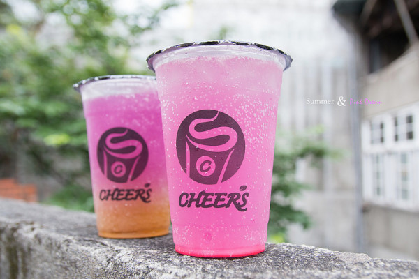 [食癮-茶飲]茶爾思創意茶飲-淡大週邊手搖茶店，蝶豆花氣泡飲｜新北市淡水區｜淡水站