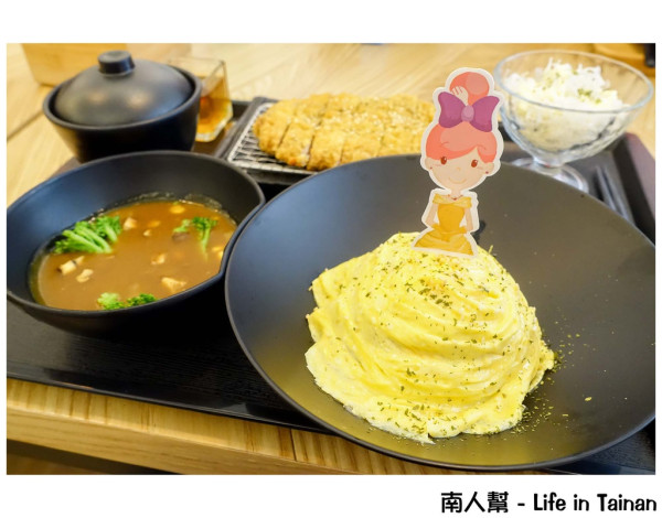 【台南中西區-美食】華麗玉子公主｜多層次的蛋包猶如公主的澎澎裙~~五目坊蛋包飯忠義店