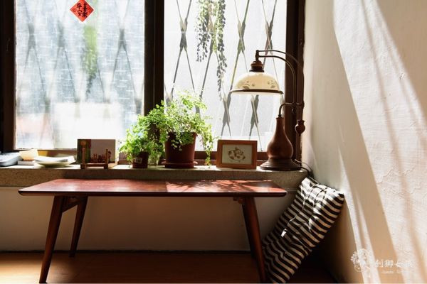 【台南寵物友善民宿】最能感受府城生活的老透天厝旅宿～銅錢草茶屋