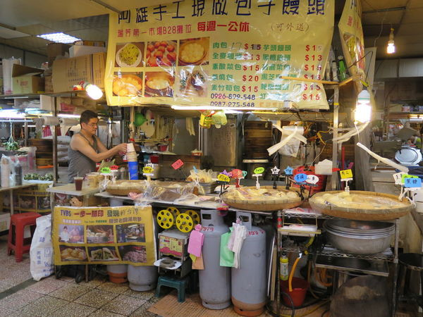 【瑞芳第一市場】阿雄饅頭包子，連車子都壓不扁，真的有這麼神？