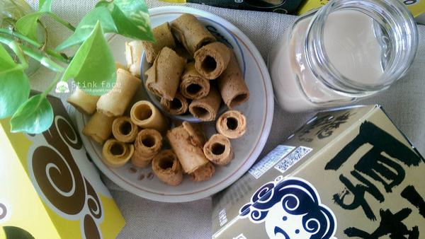 台南美食│丹莉蛋捲。一口接一口的香酥脆小零嘴