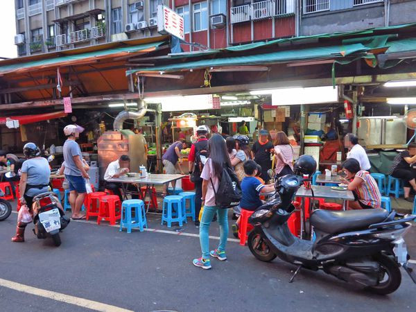 【台北美食】社子島雞肉飯-35元超便宜炒青菜