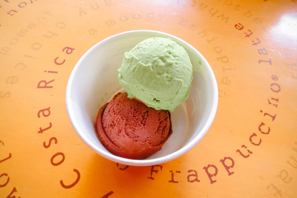 『魔王食記』台北信義 火車芋冰 樂天夫妻的水果狂想曲 天然健康的永吉路冰品推薦 『內文有店家資訊』