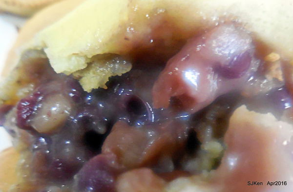 全台最便宜又美味的紅豆餅「南港東明街車輪餅小攤」 --- 3個只賣10元  超高CP值的車輪餅耶!